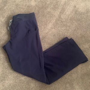 Figs scrub pant petite